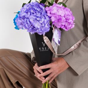 BOX LUXURY CON HORTENSIAS